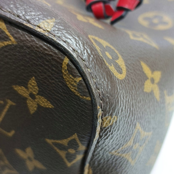 NÉONOÉ MM Monogram Coated Canvas Brown