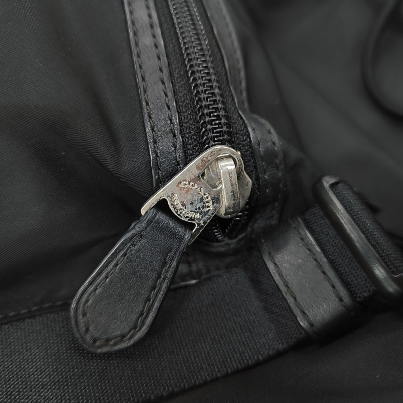 HITCH Nylon Black