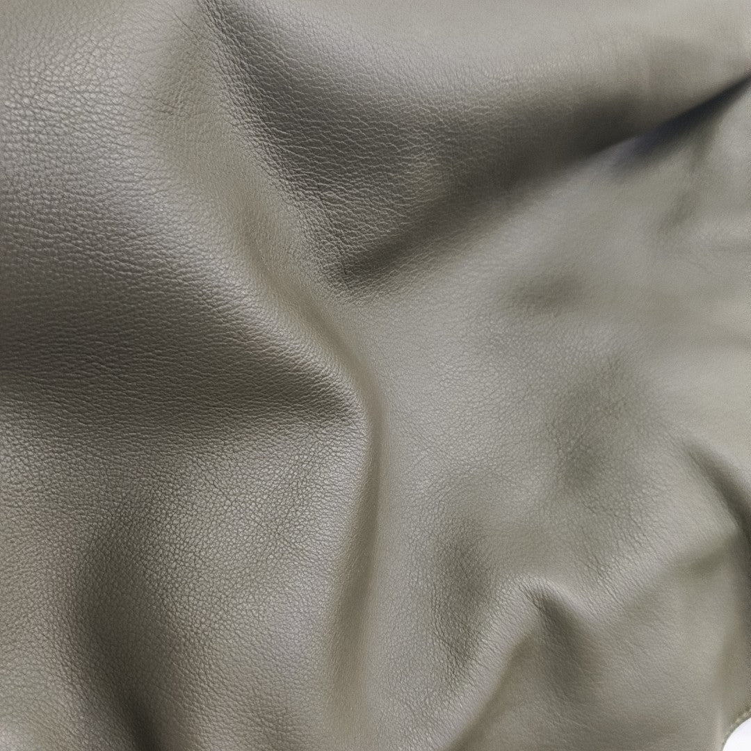 Flamenco Medium Calfskin Green