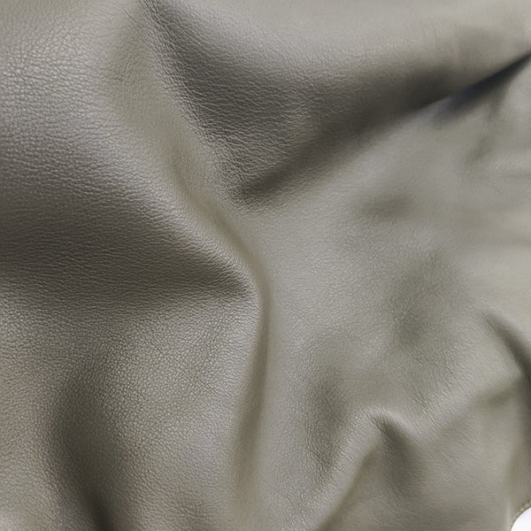 Flamenco Medium Calfskin Green