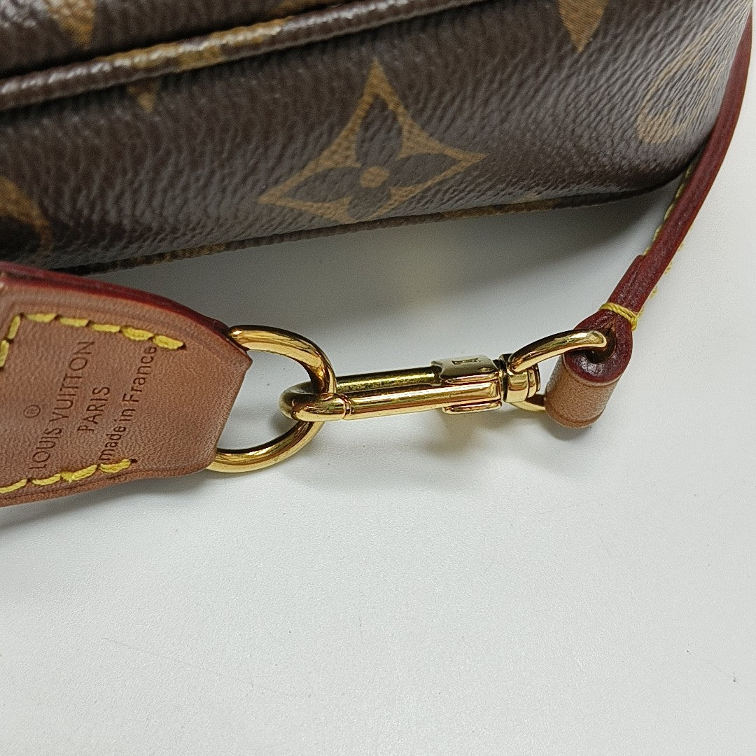 ACCESSOIRES GM Monogram Coated Canvas Brown