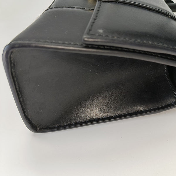 Hourglass XS Calfskin Black