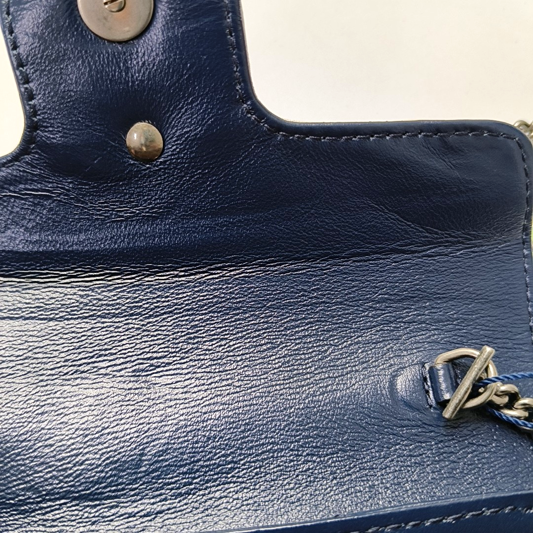 Authenticated pre-owned  GG Marmont Super Mini Quilted Calfskin Blue - Crossbody Bag at Looply