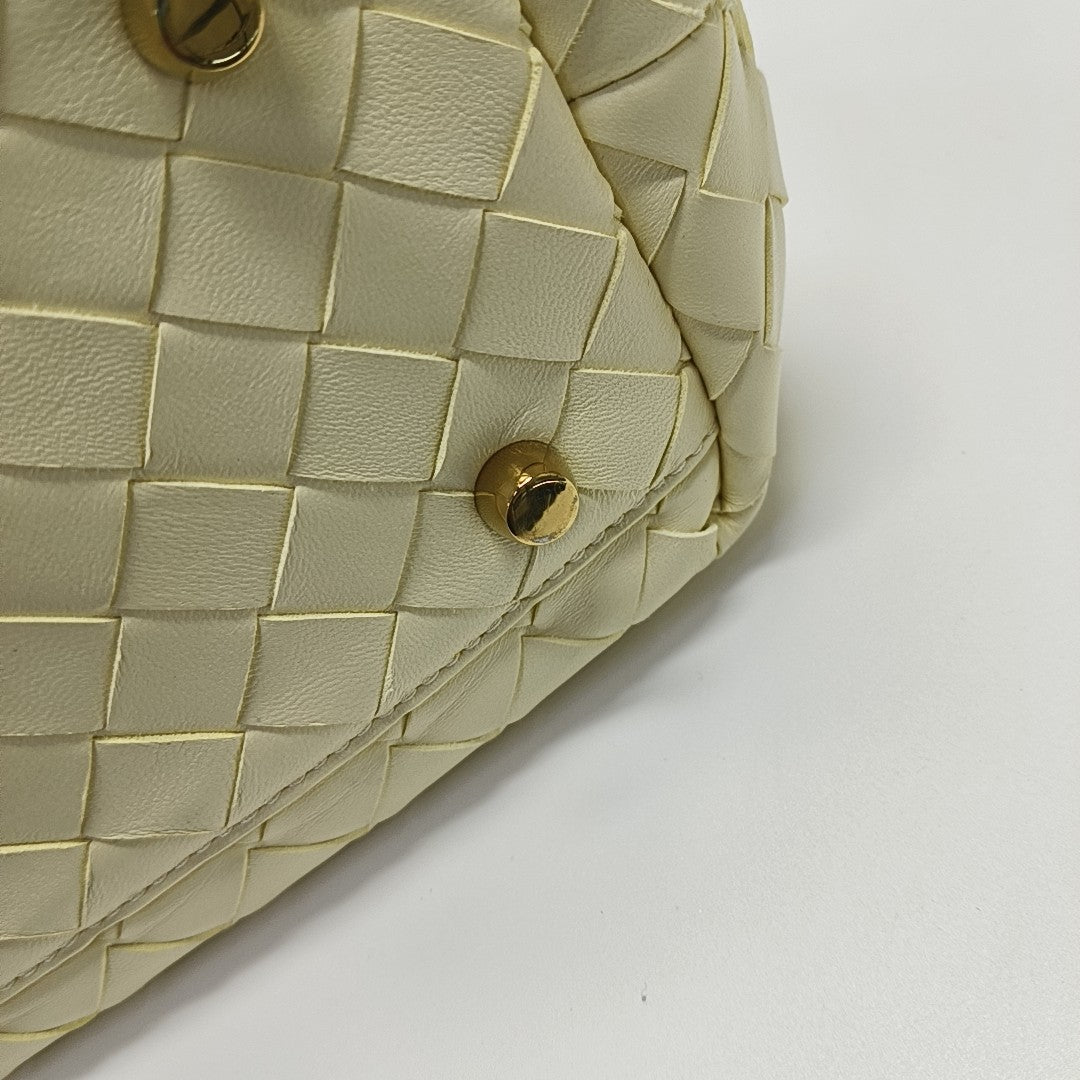 Lambskin Shoulder Bag Yellow