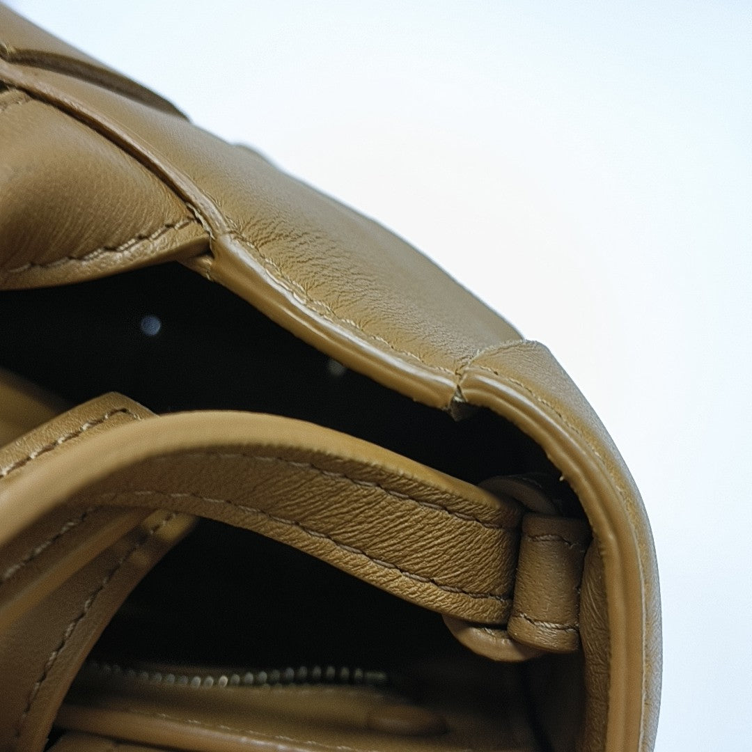 Cassette Mini Lambskin Brown
