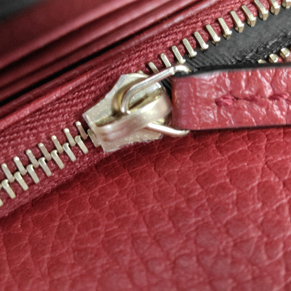 Interlocking G Small Calfskin Red