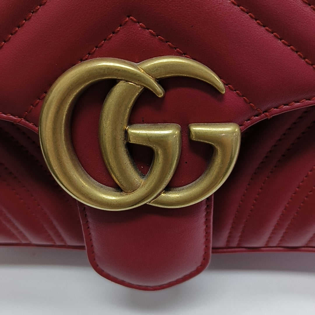 GG Marmont Mediano Piel de Becerro Roja