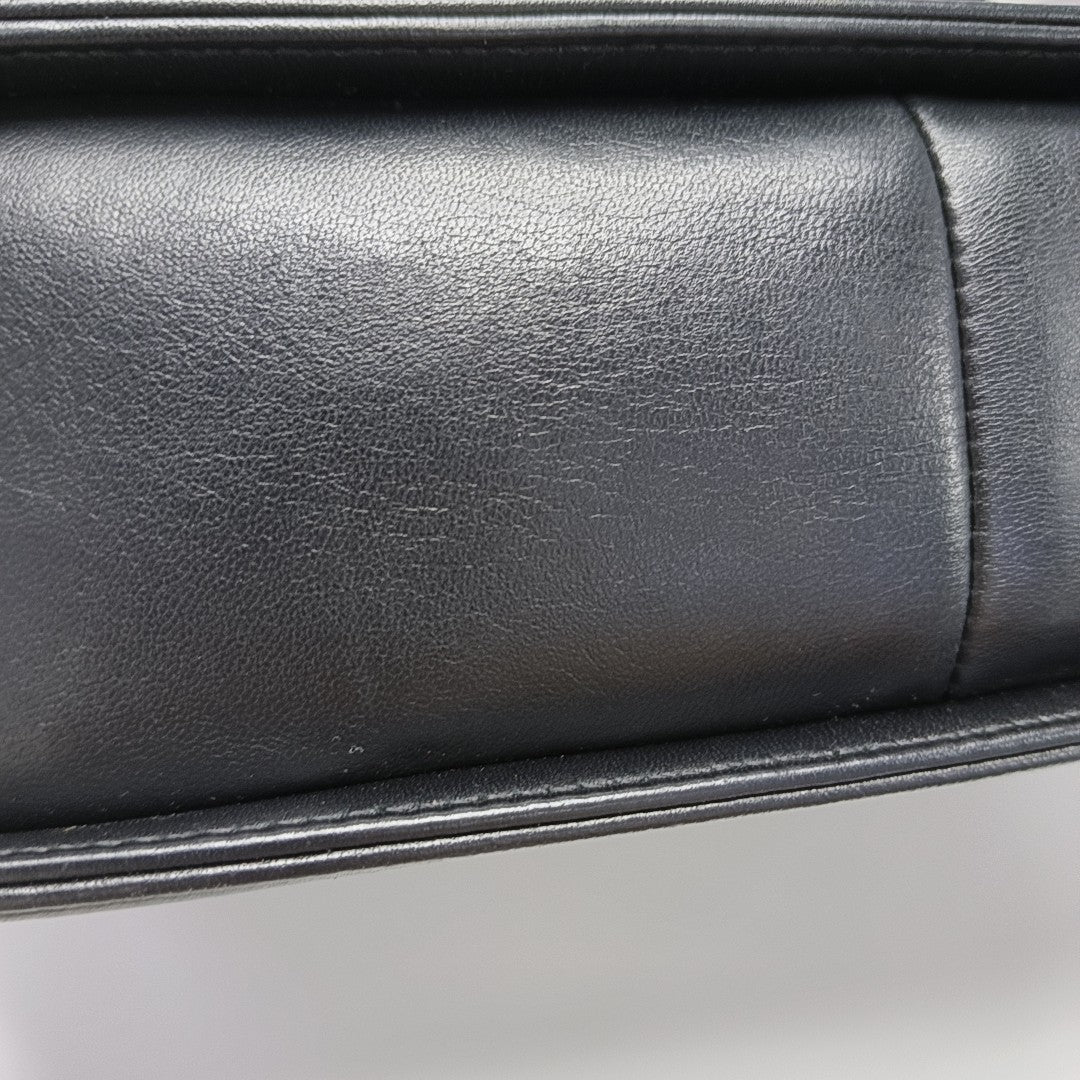 BOY CHANEL Medium Quilted Lambskin Black