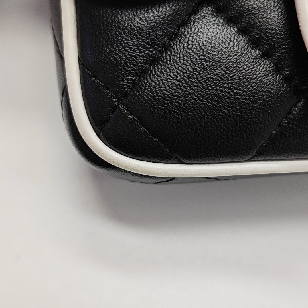 Quilted Lambskin Shoulder Bag Black