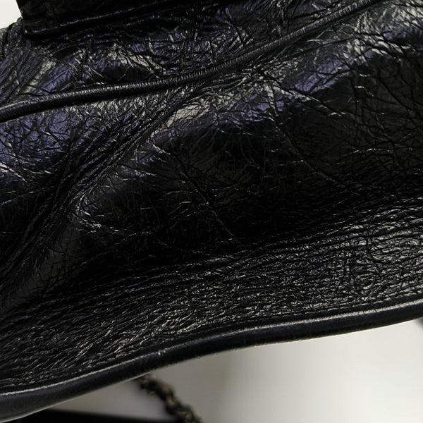 NIKI Medium Chevron Calfskin Black