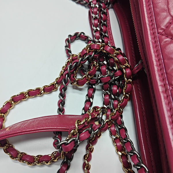 GABRIELLE Medium Quilted Calfskin Red