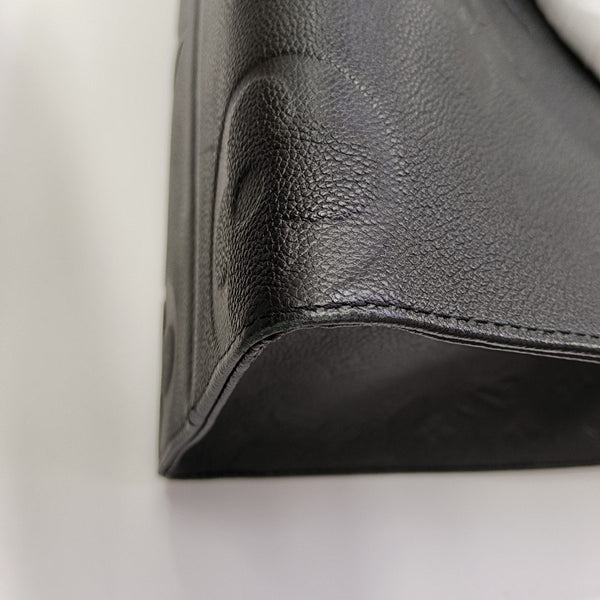 ONTHEGO MM Monogram Calfskin Black