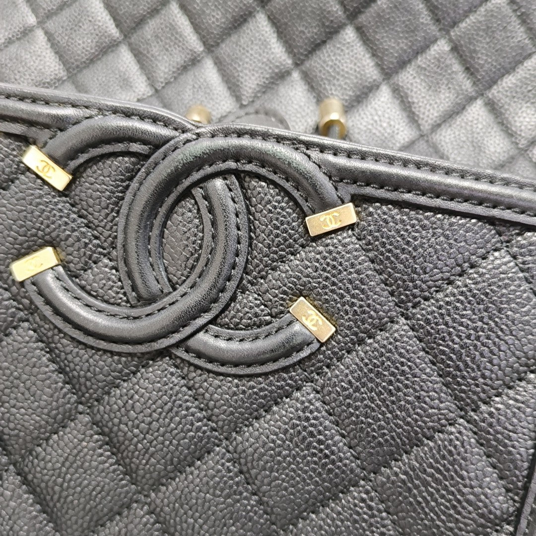 FILIGREE Small Quilted Grained Calfskin Black