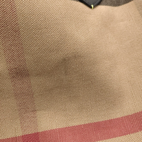 The Giant Canvas Brown