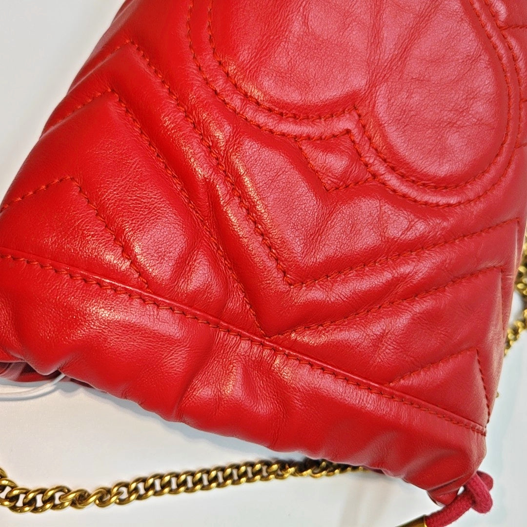 Authenticated pre-owned  GG Marmont Mini Quilted Calfskin Red - Bucket Bag at Looply