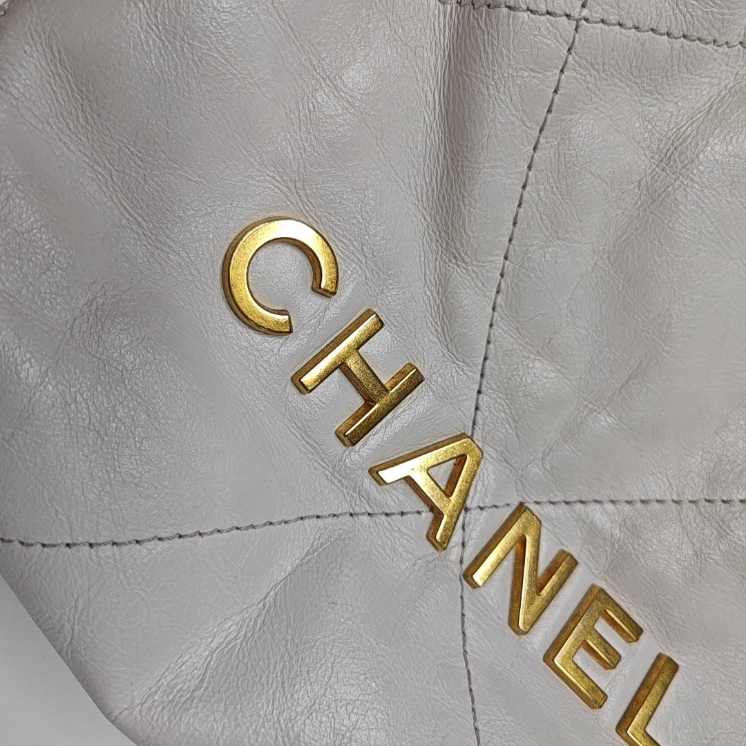 CHANEL 22 Mini Quilted Calfskin White