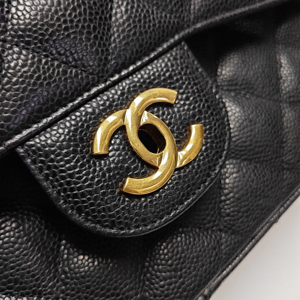 CLASSIC FLAP Jumbo Quilted Grained Calfskin Black