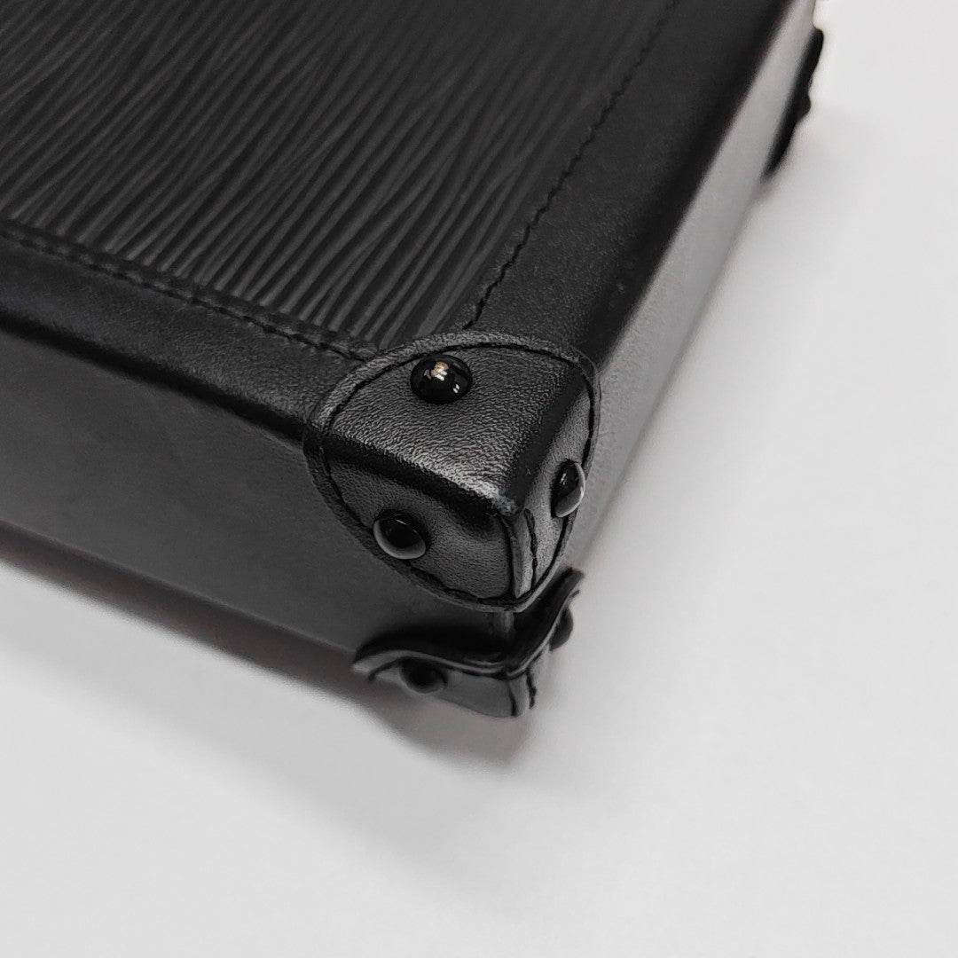 TRUNK Epi Black