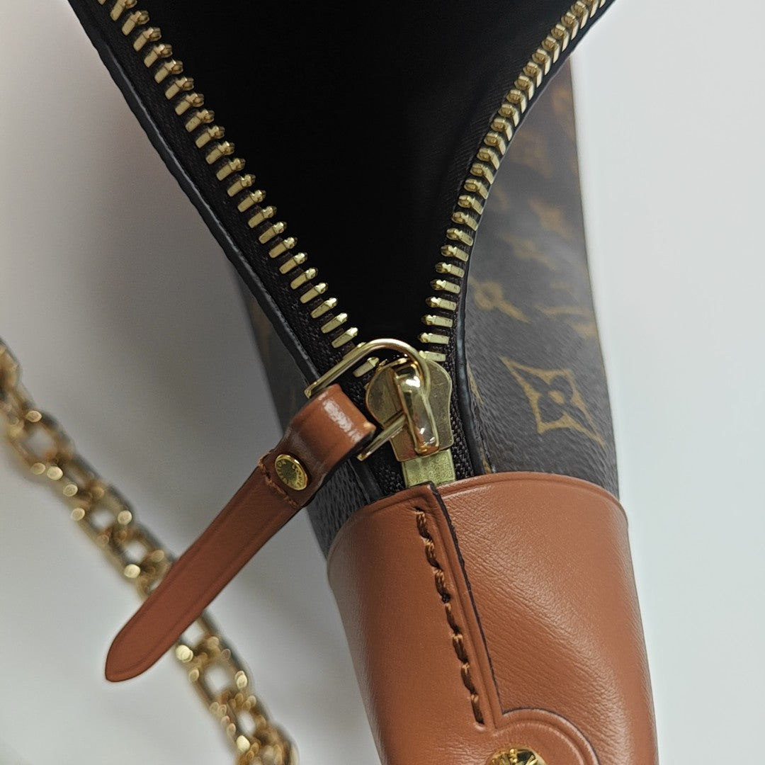 LOOP HOBO Monogram Coated Canvas Brown