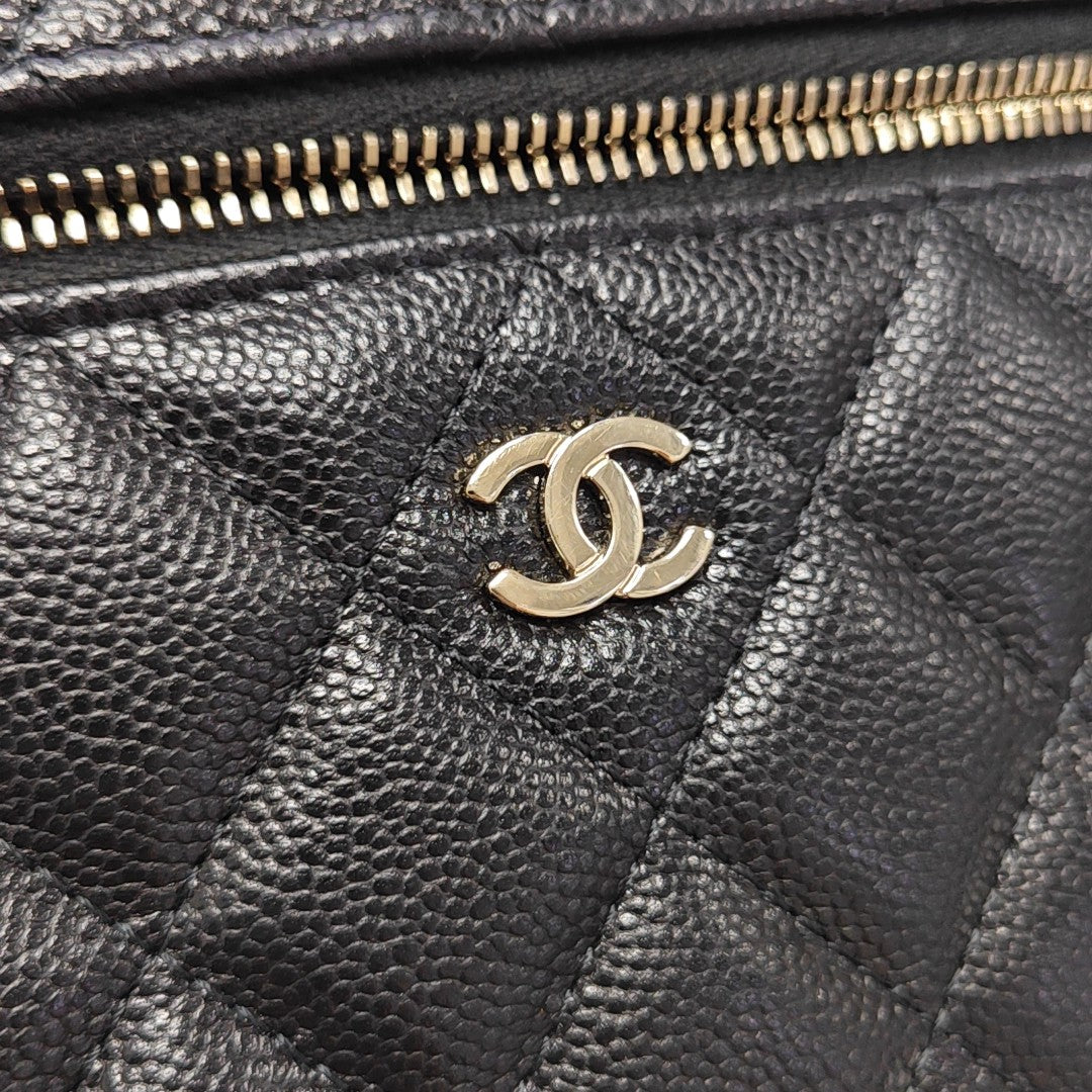Quilted Grained Calfskin Shoulder Bag Black