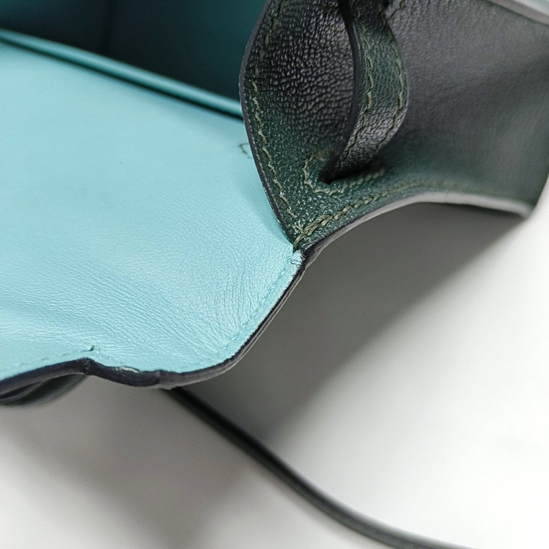 Authenticated pre-owned  Mini Kelly 20 Chèvre Mysore Green - Shoulder Bag at Looply
