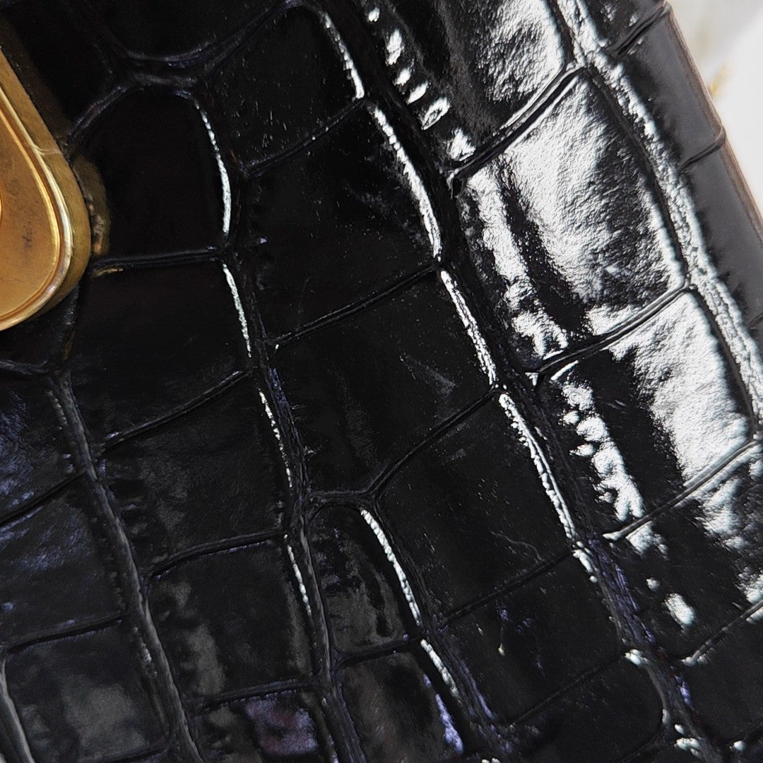 B. Calfskin Black