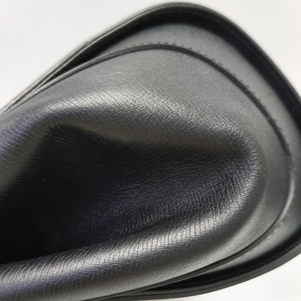 Calfskin Black
