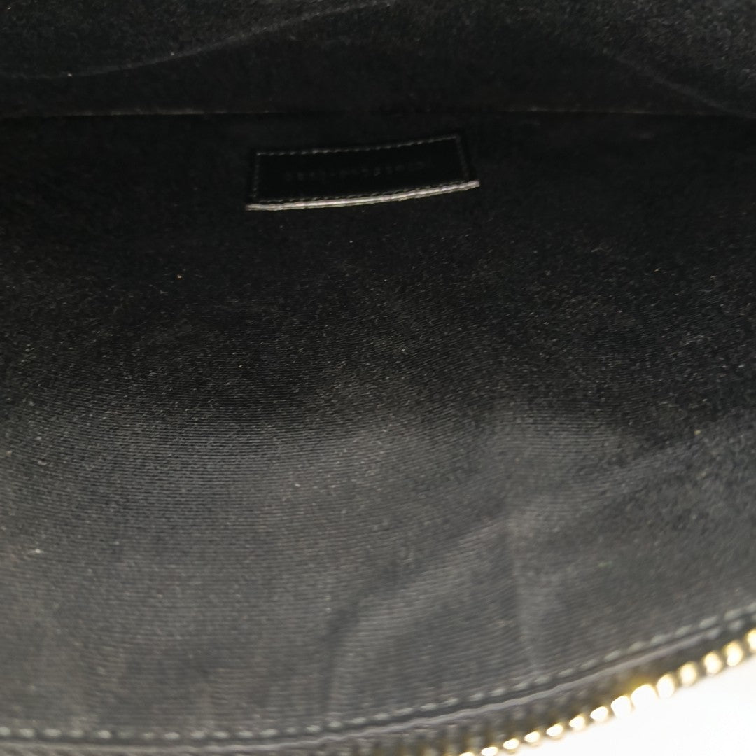 Calfskin Clutch Medium Black