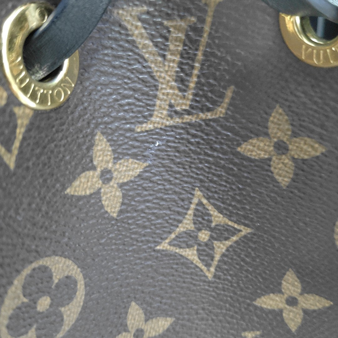 NÉONOÉ MM Monogram Coated Canvas Brown