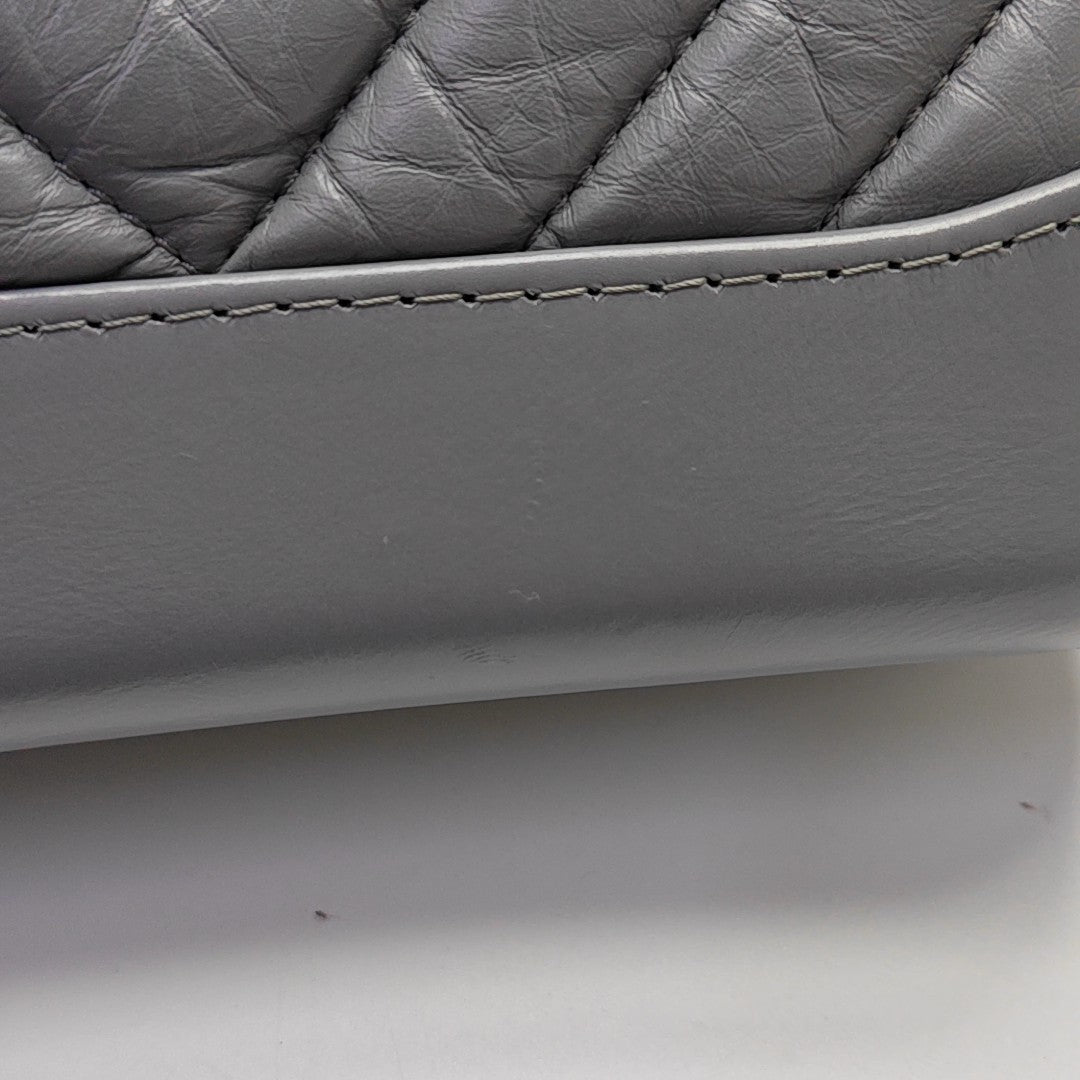 GABRIELLE Small Chevron Calfskin Gray
