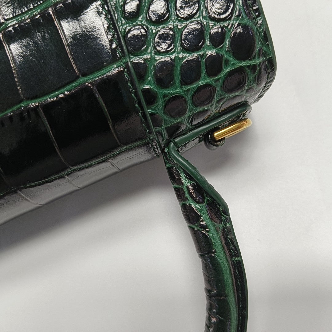 Hourglass XS Calfskin Green