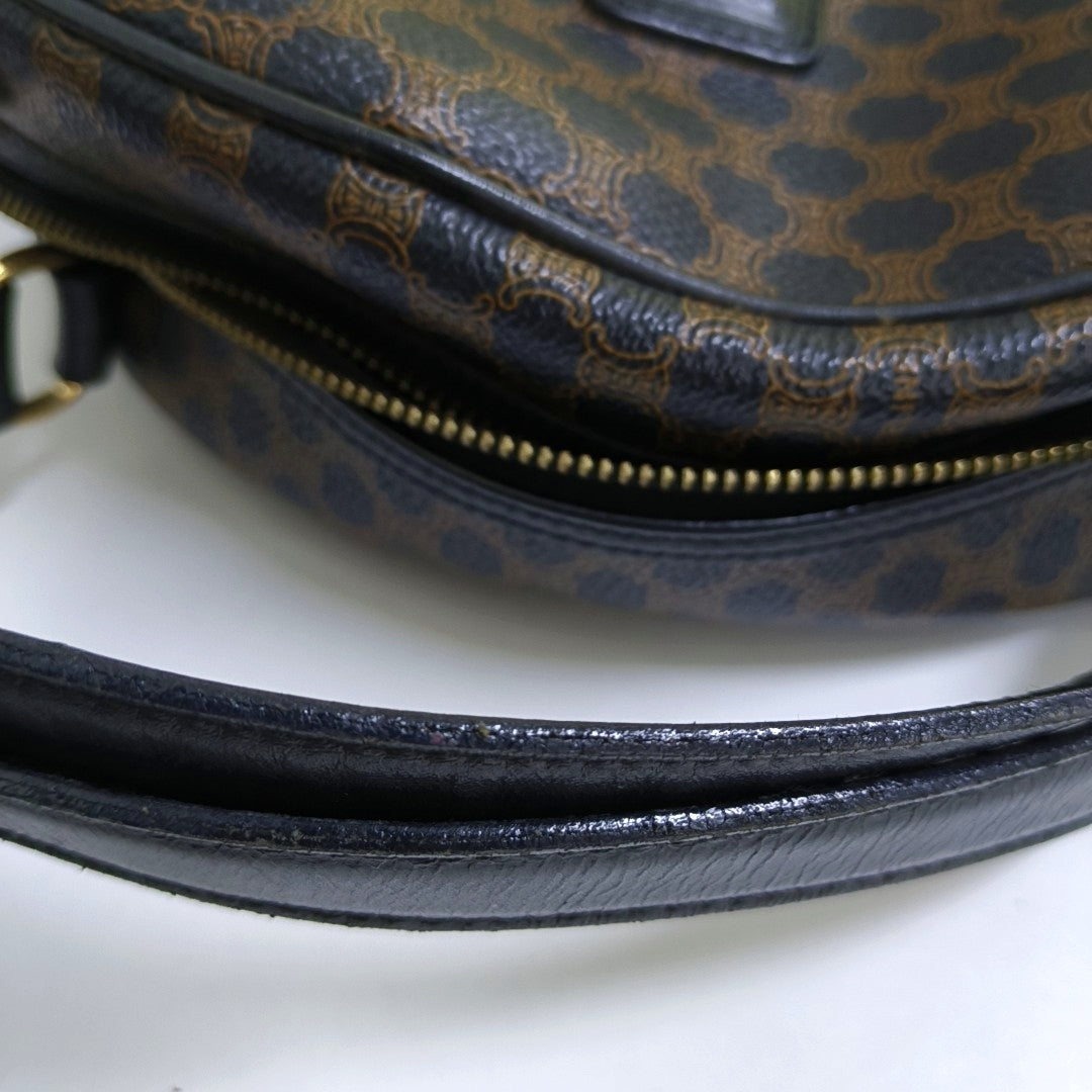 Coated Canvas Black