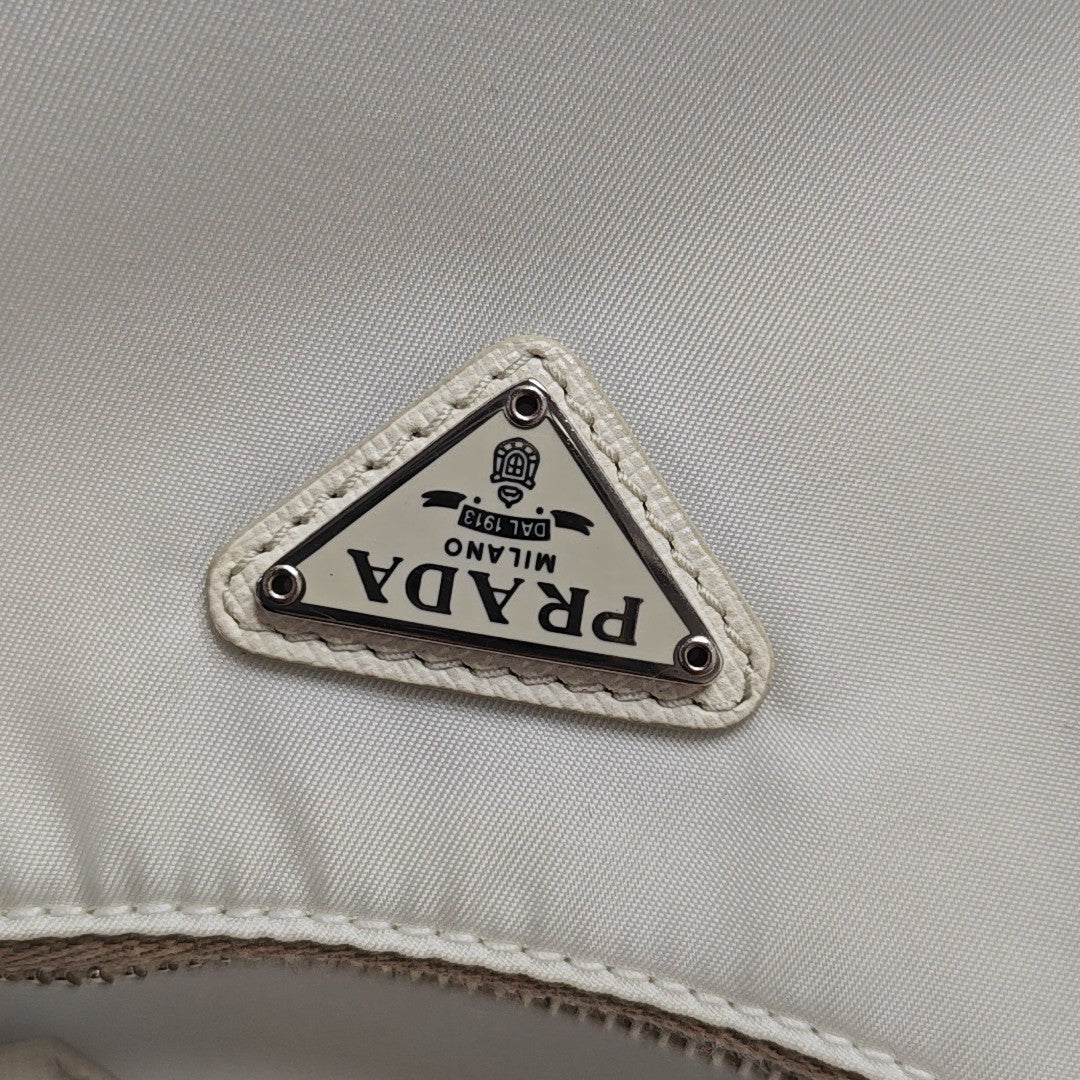 Re-Edition2005 Nylon White