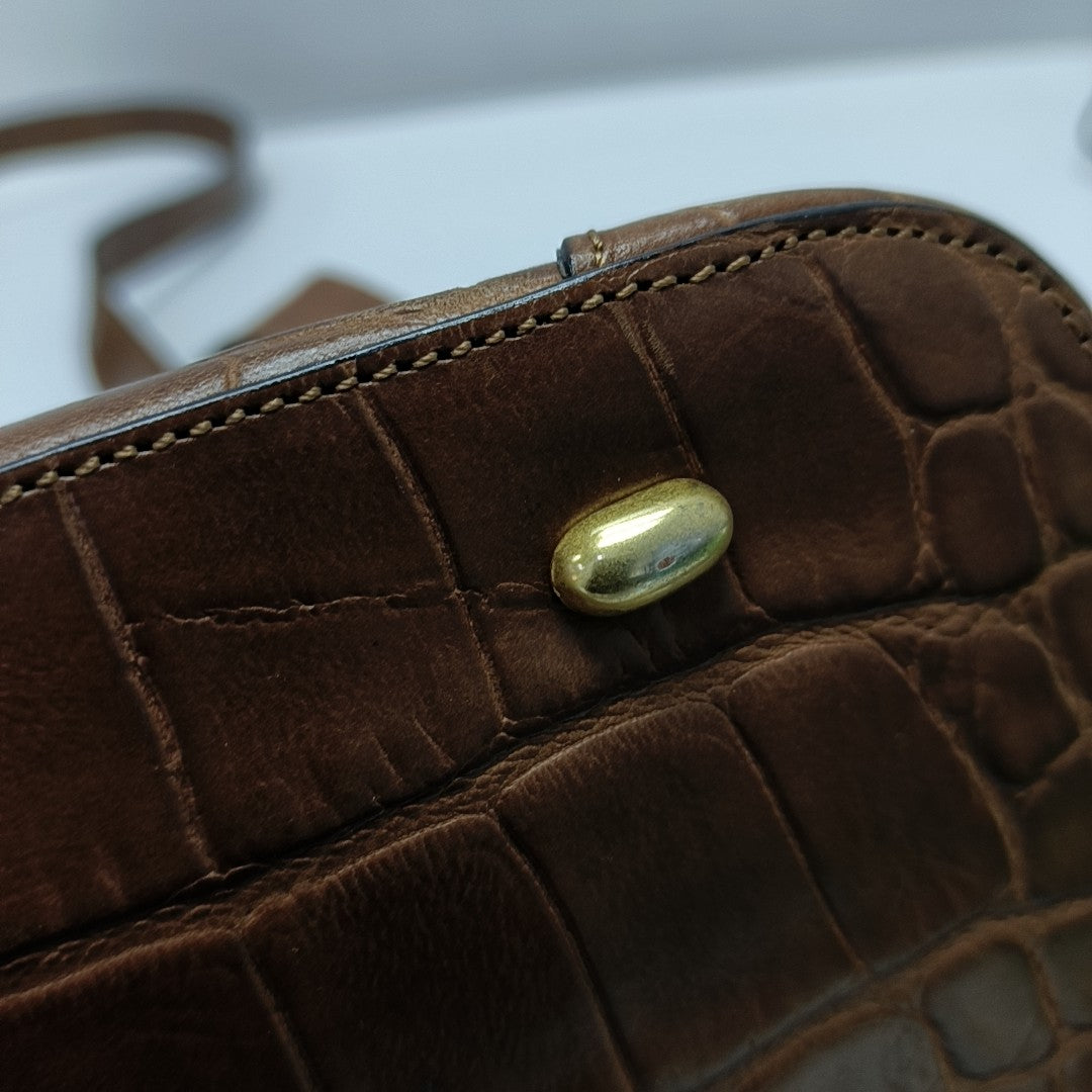 Leather Brown