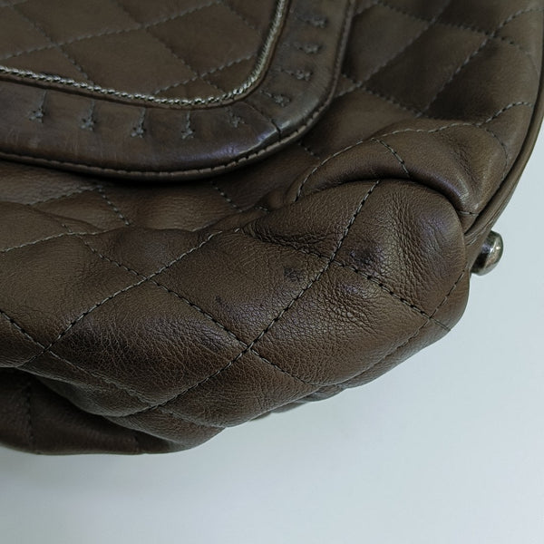 LUXURY LINE Quilted Calfskin Gray