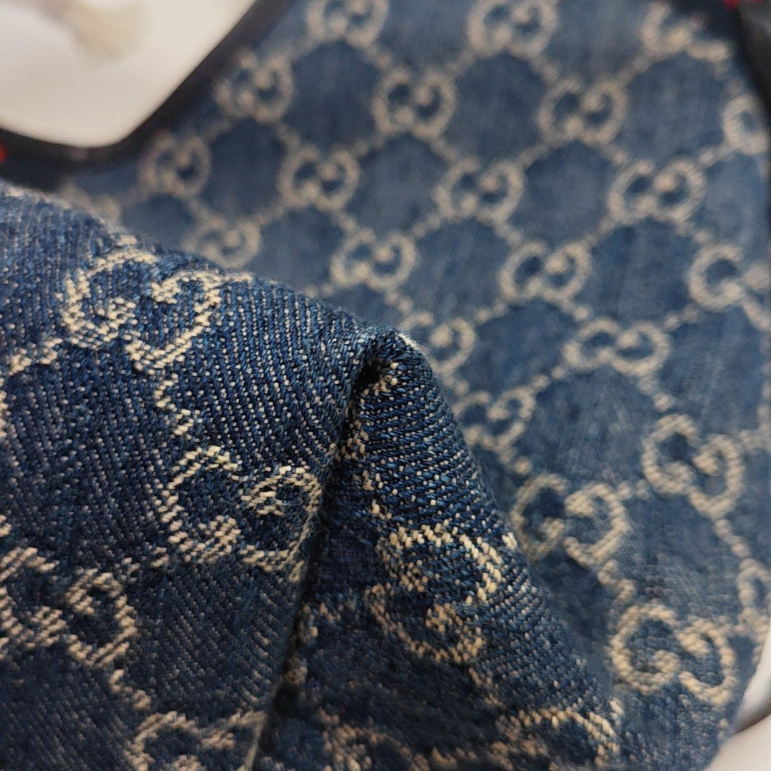 Giglio Small Monogram Canvas Blue