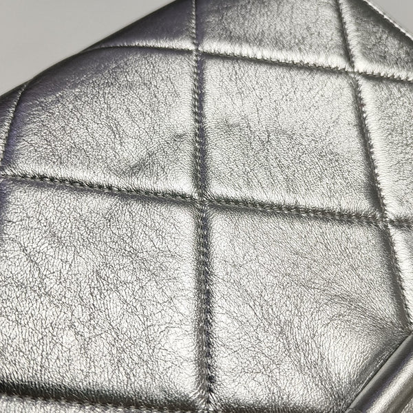 IN THE LOOP Quilted Lambskin Silver