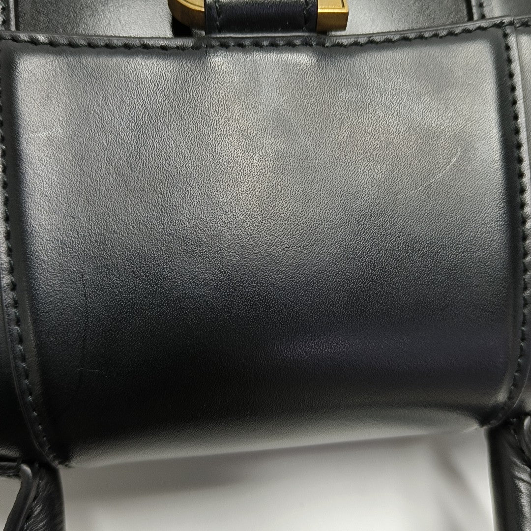Hourglass XS Calfskin Black