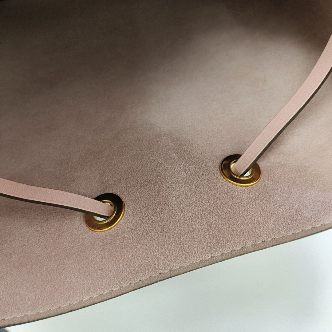 NÉONOÉ MM Monogram Coated Canvas Brown