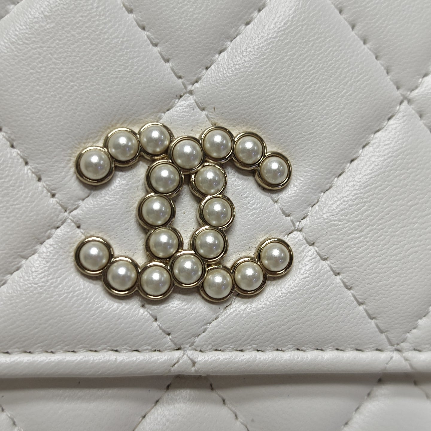 Quilted Lambskin Shoulder Bag White