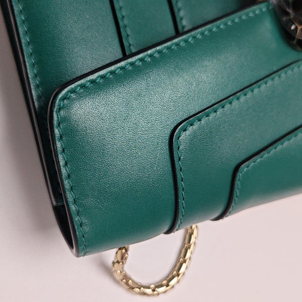 SERPENTI FOREVER Small Calfskin Green