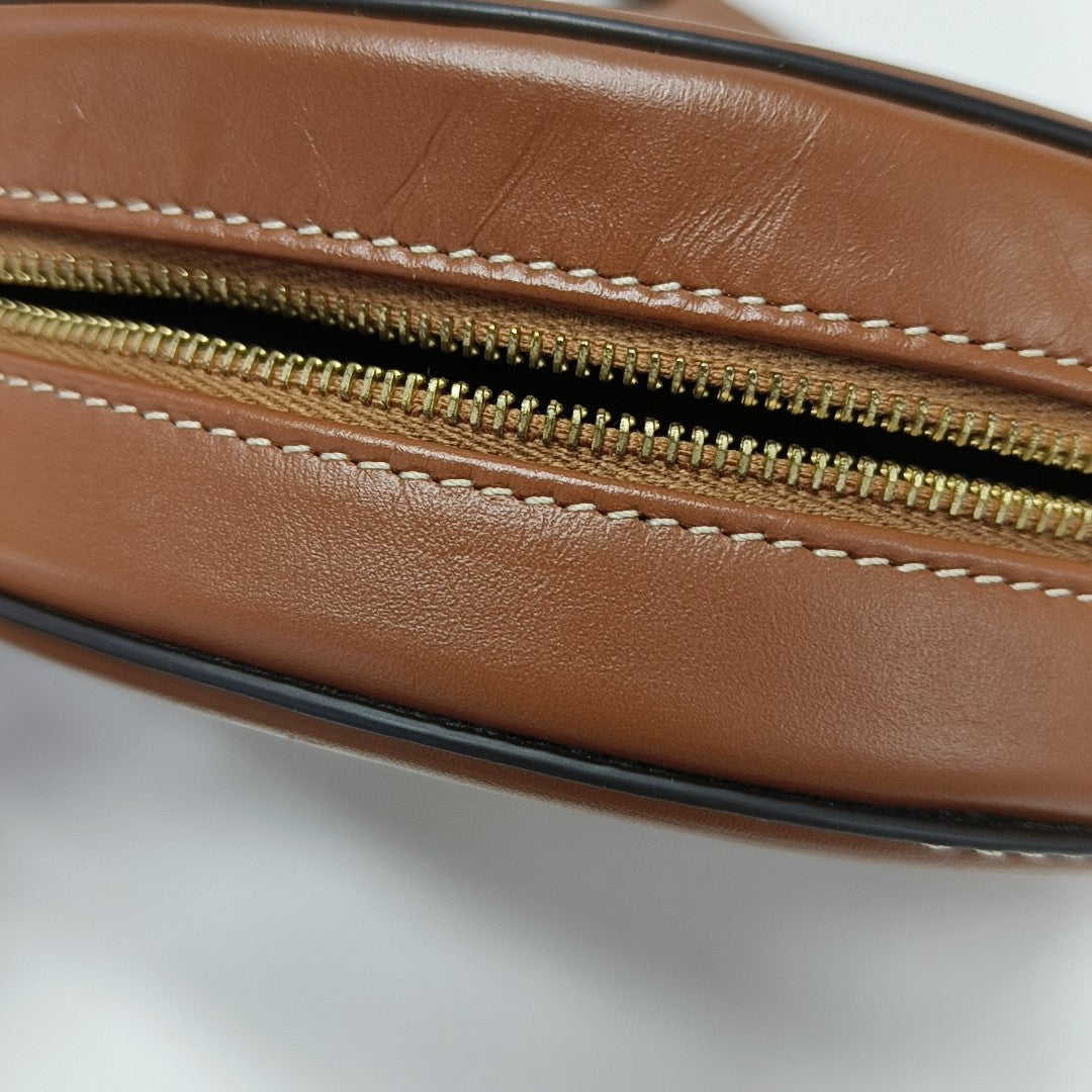 TRIOMPHE Small Calfskin Brown