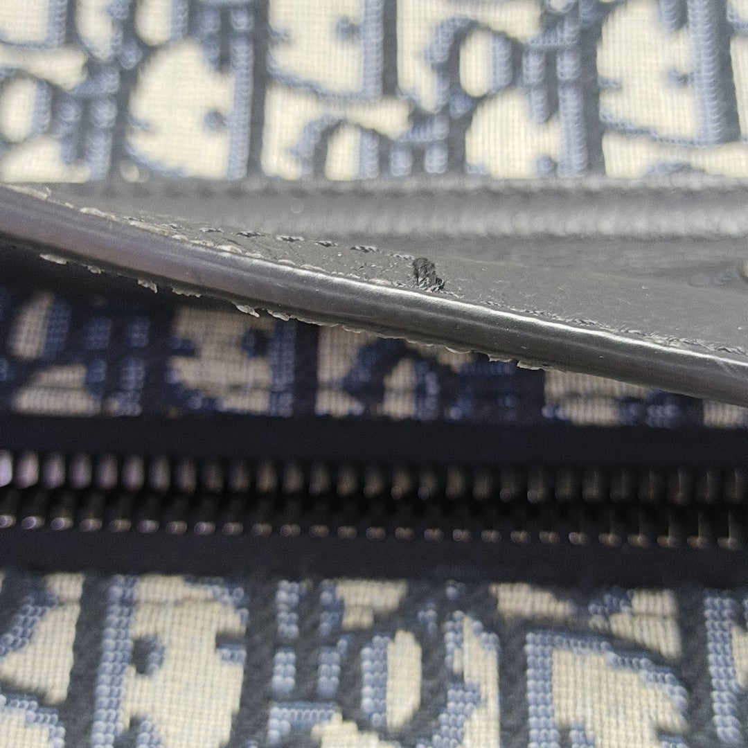 Lingot Oblique Canvas Black