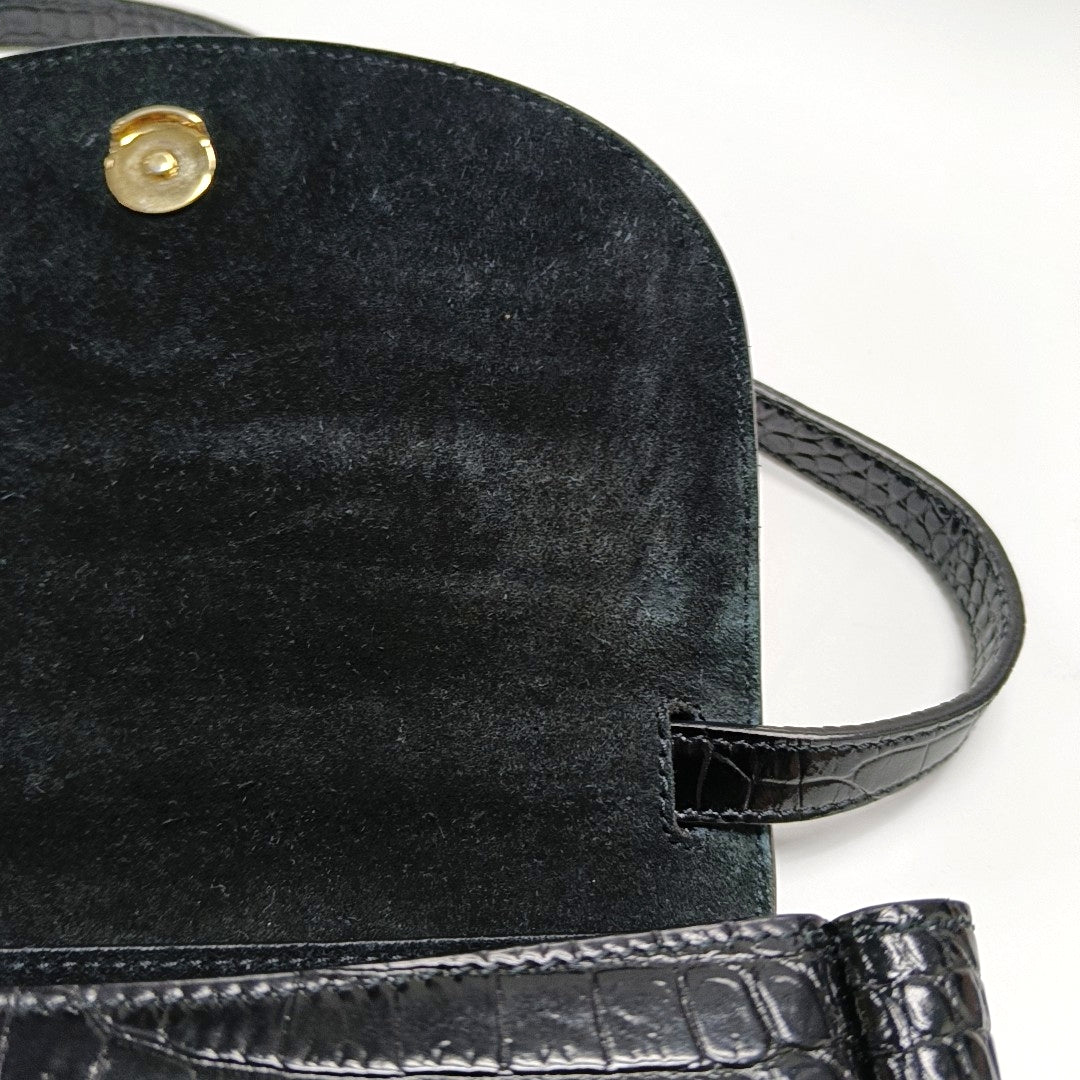 Authenticated pre-owned  KAIA Small Calfskin Black - Shoulder Bag at Looply