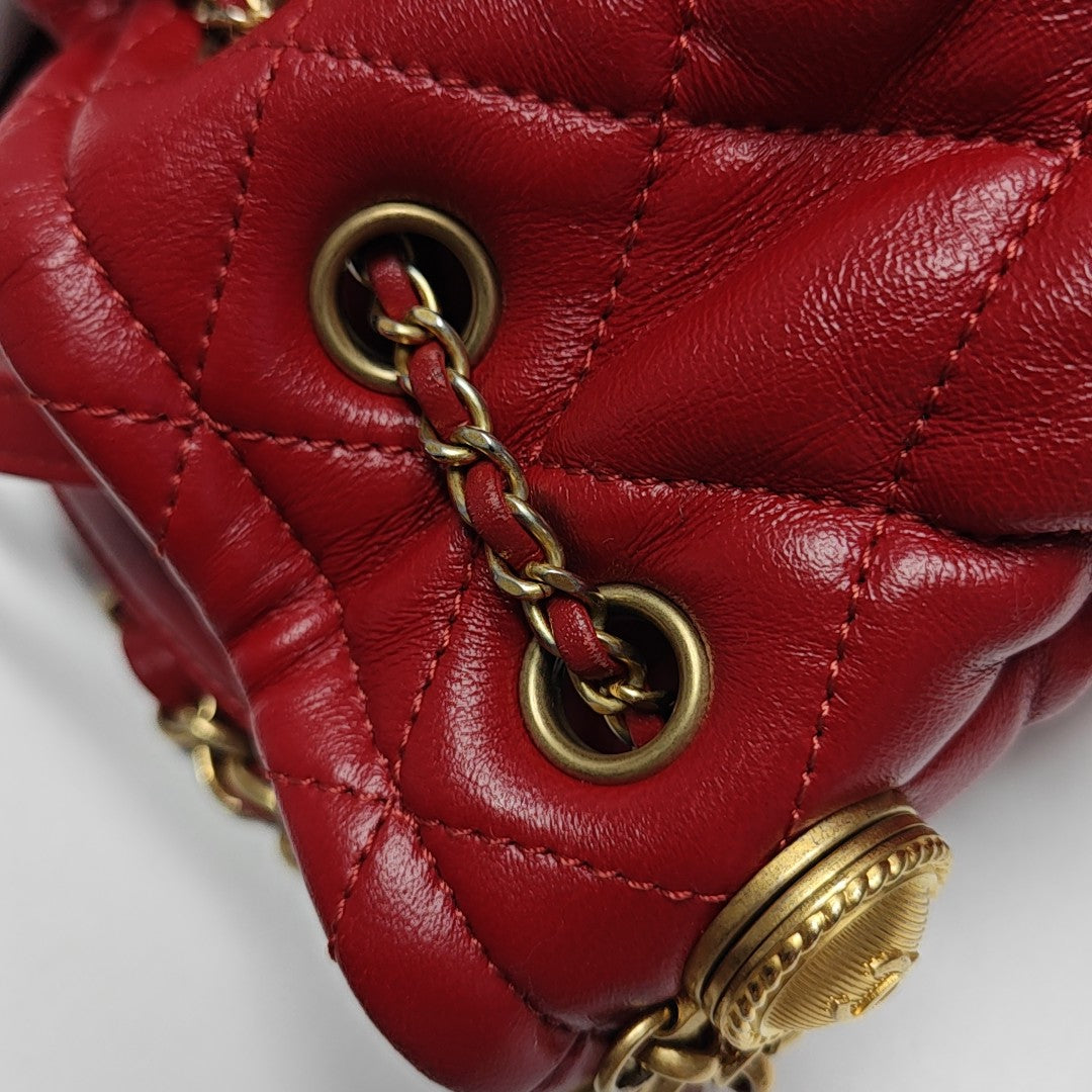 DRAWSTRING Quilted Lambskin Red