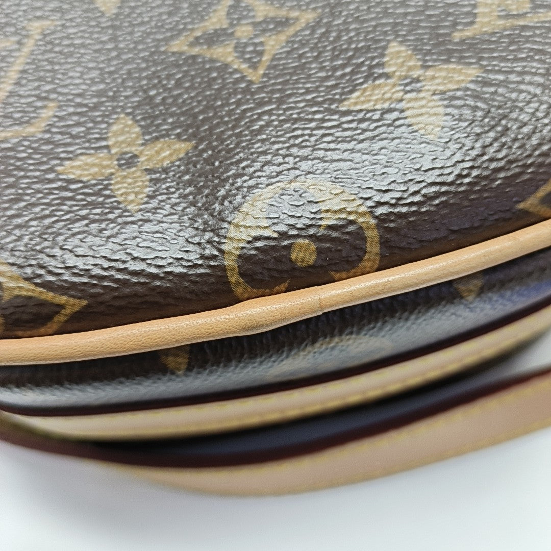 BOITE CHAPEAU PM Monogram Coated Canvas Brown