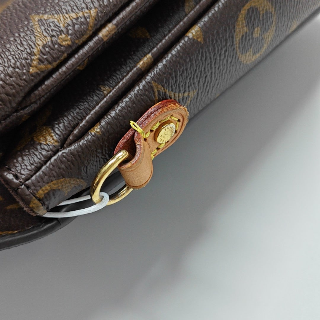 MÉTIS MM Monogram Coated Canvas Brown