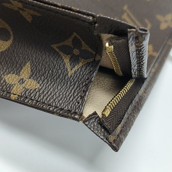 TOILET POCKET 26 Monogram Coated Canvas Brown
