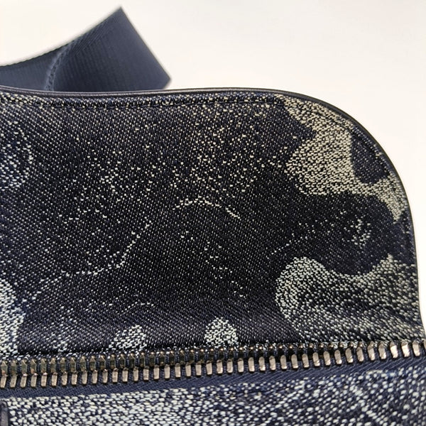 Saddle Fabric Black