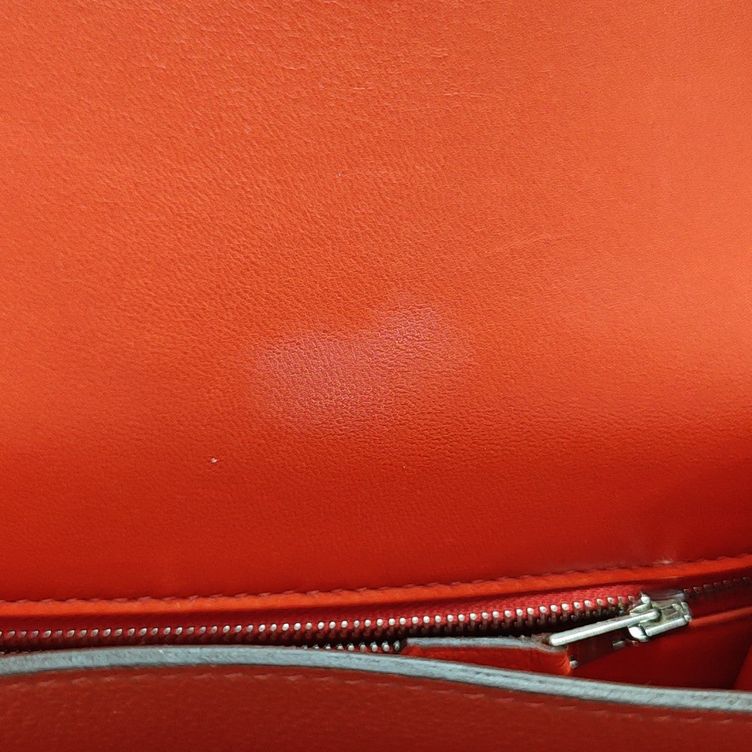 Constance 24 Evercolor Red